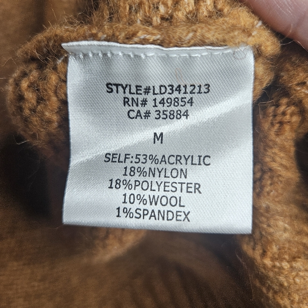 Sage Women's Chunky Tan Knit Cardigan - Picture 7 of 8
